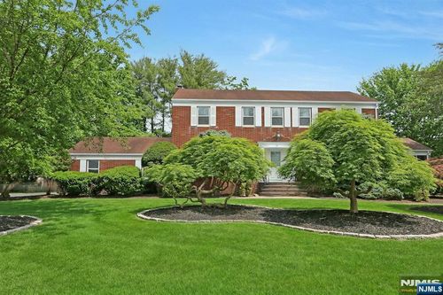 63 Van Orden Road, Harrington Park, NJ, 07640 | Card Image
