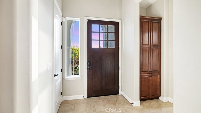 Entry | Image 4