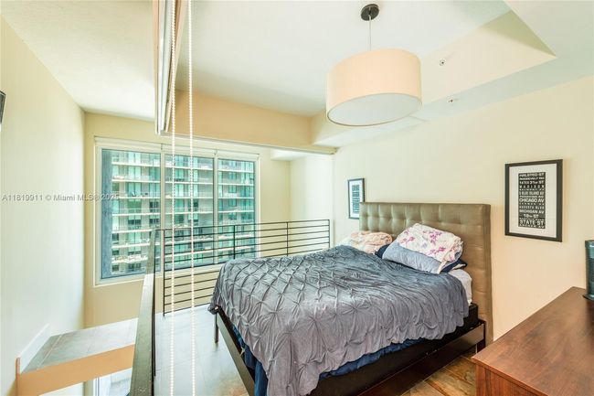 APT-4808 - 60 Sw 13 Th St, Condo with 1 bedrooms, 2 bathrooms and null parking in Miami FL | Image 8