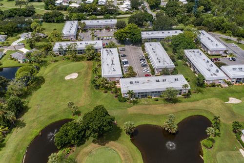 apt-132-18081 Se Country Club Dr, Tequesta, FL, 33469-1227 | Card Image