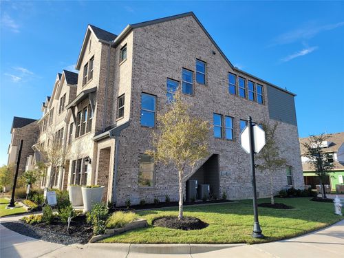 1001 Boyd Ln, Euless, TX, 76040-4843 | Card Image