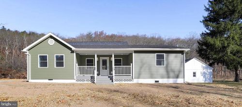 30 Dry Run Rd, Burlington, WV, 26710-7530 | Card Image