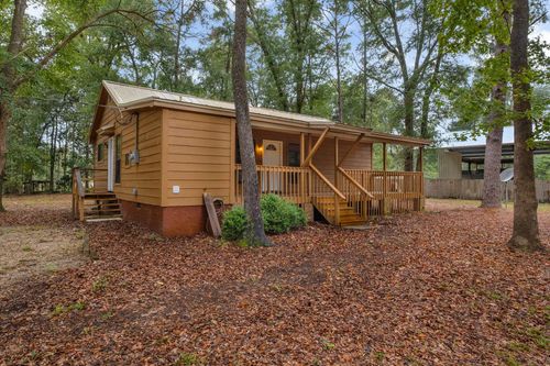 408 Drake Acres Rd, Quincy, FL, 32351-0431 | Card Image