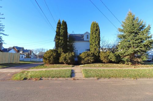 311 7th St W, Ashland, WI, 54806-3113 | Card Image