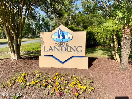 unit-113-100 Gateway Condos Dr, Surf City, NC, 28445-7925 | Card Image