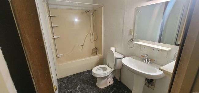 211 Mckee St, House other with 4 bedrooms, 2 bathrooms and null parking in Pangburn AR | Image 26