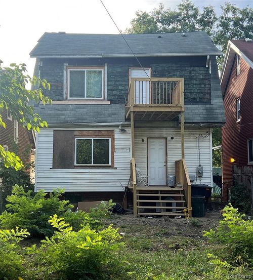 15344 Dexter Ave, Detroit, MI, 48238-2127 | Card Image