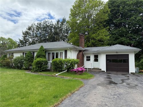 14 Ike St, Cumberland, RI, 02864-2417 | Card Image