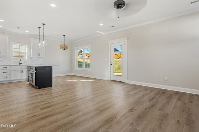 2013 Presley Xing, House other with 3 bedrooms, 3 bathrooms and null parking in Jonesborough TN | Image 5