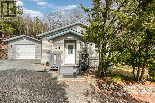 588 Sunnyside Rd, Sudbury, ON, P3G1J6 | Card Image