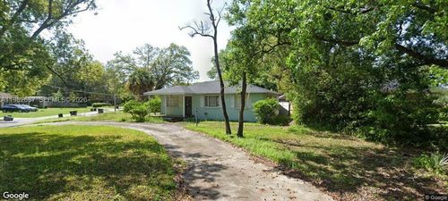 5204 Redrac Street, Jacksonville, FL, 32205 | Card Image