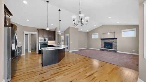 1504 Century Corner Ln Ne, Rochester, MN, 55906-7732 | Card Image
