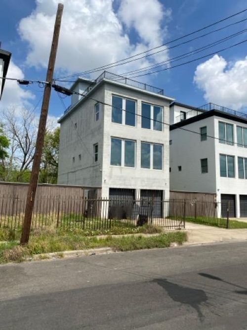 3419 Rawley St, Houston, TX, 77020-2353 | Card Image