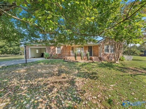 973 Walker Ln, New Market, AL, 35761-7710 | Card Image