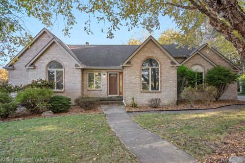 7498 Quail Ridge Dr, Dexter, MI, 48130-9340 | Card Image