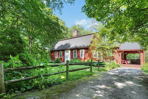 1051 Old Albany Post Rd, Garrison, NY, 10524-4311 | Card Image
