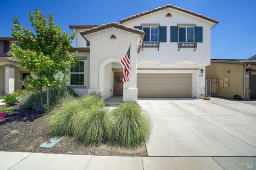 3216 Center Dr, Fairfield, CA, 94533-7268 | Card Image