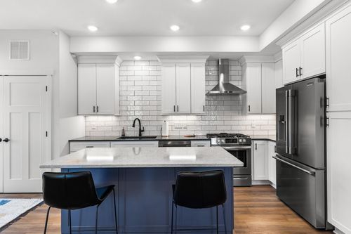 ste-303-517 2nd St, Hudson, WI, 54016-1555 | Card Image