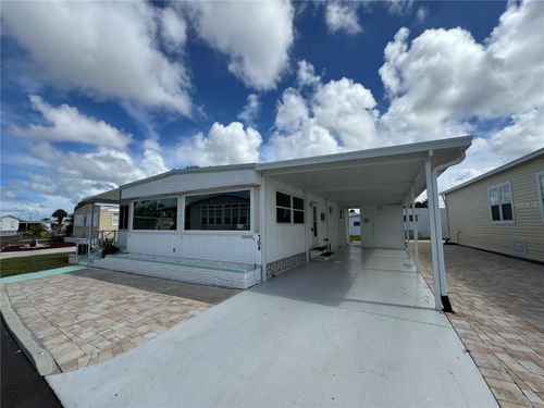 704 Locarno Dr, VENICE, FL, 34285-4326 | Card Image