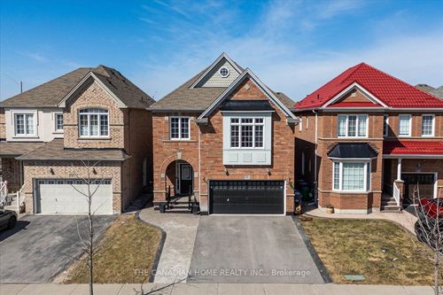 33 Denali Cres, Brampton, ON, L6P3X1 | Card Image