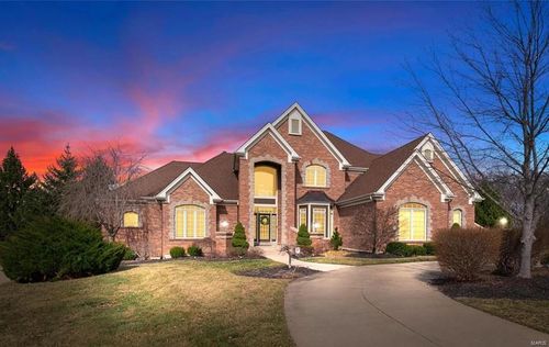 544 Forest Crst, Lake St Louis, MO, 63367 | Card Image