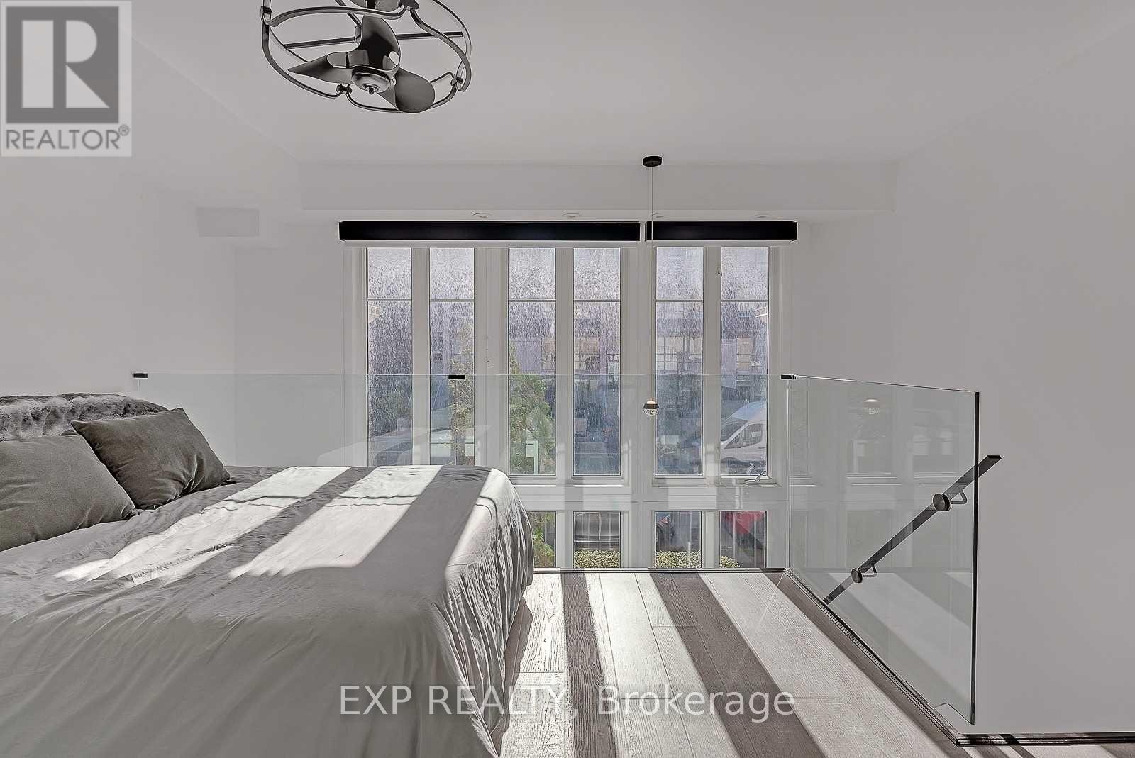Residential in Toronto (Niagara) 3