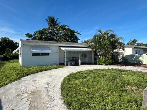 4328 Winchester Ln, West Palm Beach, FL, 33406-2978 | Card Image