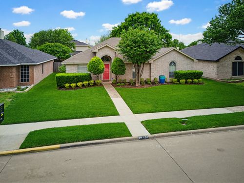 464 Maplegrove Rd, Cedar Hill, TX, 75104-5420 | Card Image