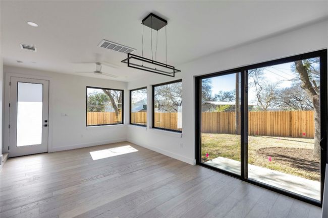 1804 Sylvan Dr, House other with 2 bedrooms, 3 bathrooms and 1 parking in Austin TX | Image 28