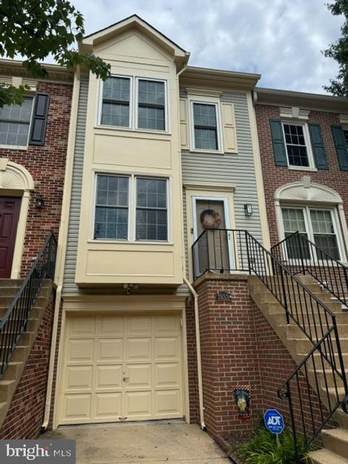 7833 Colonial Springs Blvd, ALEXANDRIA, VA, 22306-2851 | Card Image