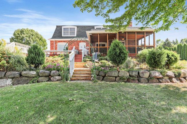 1813 Skyline Dr, House other with 4 bedrooms, 3 bathrooms and null parking in STOUGHTON WI | Image 7