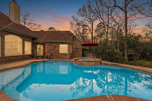 2313 Carriage Run E, Conroe, TX, 77384-3305 | Card Image