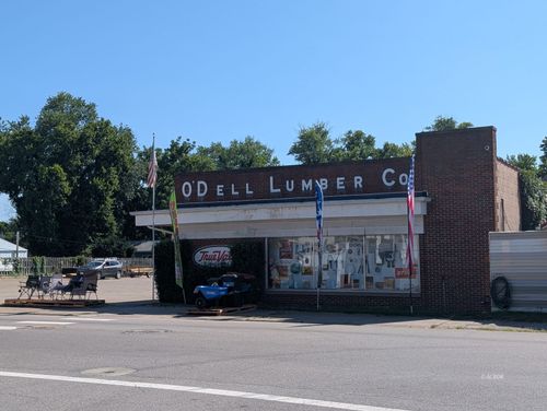 61 Vine St, Gallipolis, OH, 45631 | Card Image