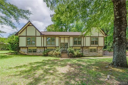 5602 Inverness Pl, Northport, AL, 35473-1438 | Card Image