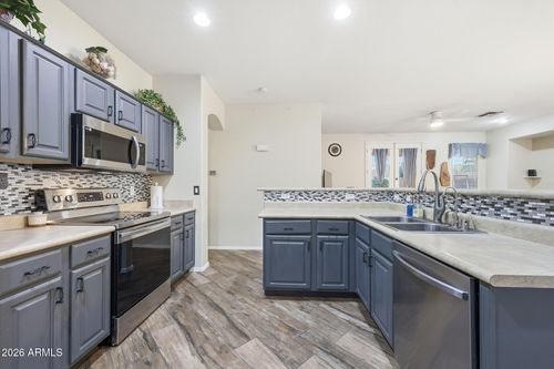 11568 W Virginia Ave, Avondale, AZ, 85392-5207 | Card Image