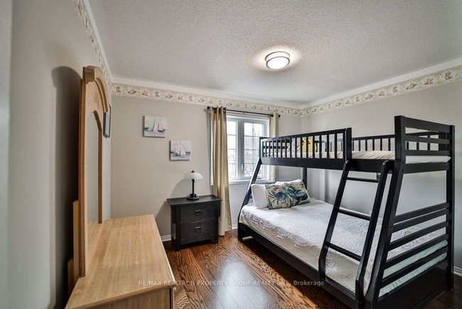 950 Taggart Cres, House other with 3 bedrooms, 3 bathrooms and 2 parking in Oshawa ON | Image 14