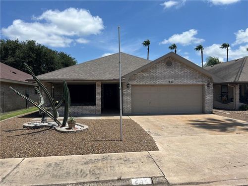 252 Rebecca Dr, Alamo, TX, 78516-2582 | Card Image