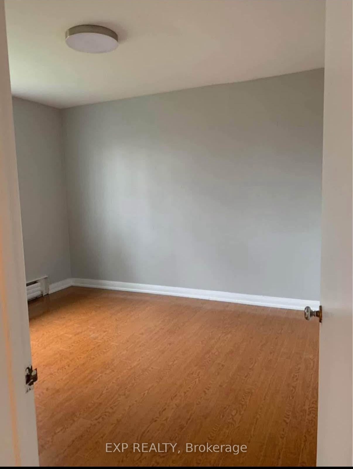 Residential Lease in Mississauga 3
