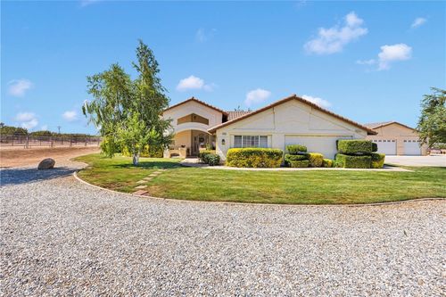 12958 Ranchero Rd, Oak Hills, CA, 92344-9253 | Card Image