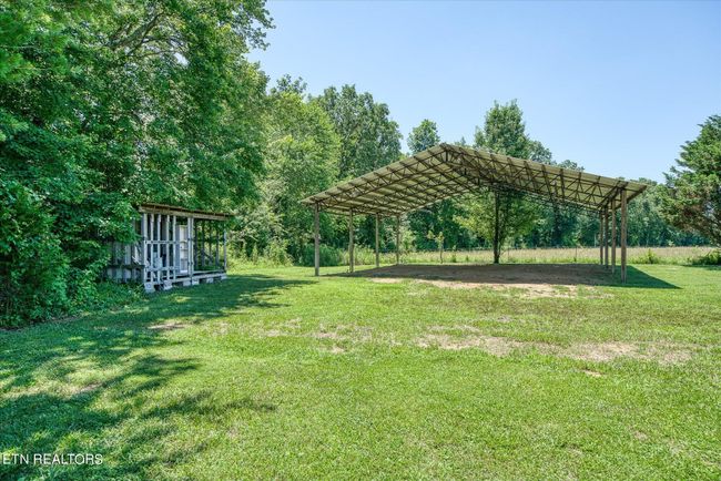 641 Island Ford Rd, House other with 4 bedrooms, 3 bathrooms and 2 parking in Lancing TN | Image 39