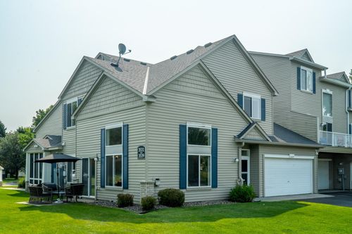 3539 Abercrombie Ln, Stillwater, MN, 55082-4195 | Card Image