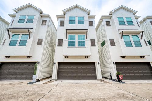 2051 Sherwood Forest St, Houston, TX, 77043-2702 | Card Image