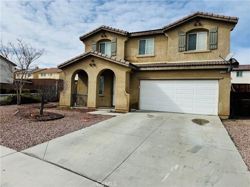 10206 Susan Ave, Hesperia, CA, 92345 | Card Image