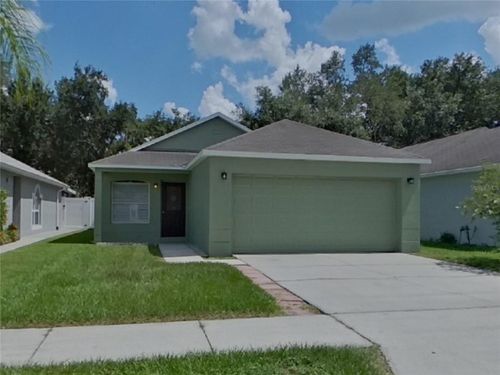5852 Lake Front Dr, WESLEY CHAPEL, FL, 33545-4232 | Card Image