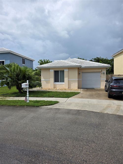 6415 Amberjack Ter, Margate, FL, 33063-8301 | Card Image