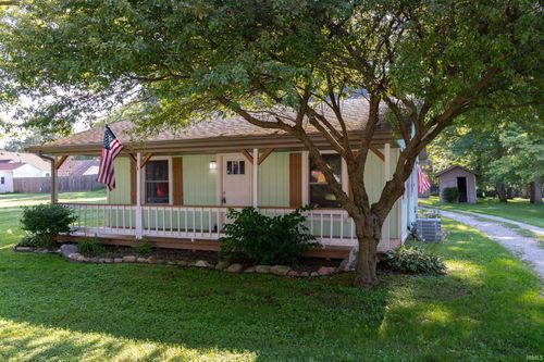 114 Beehler St, Lakeville, IN, 46536-7011 | Card Image