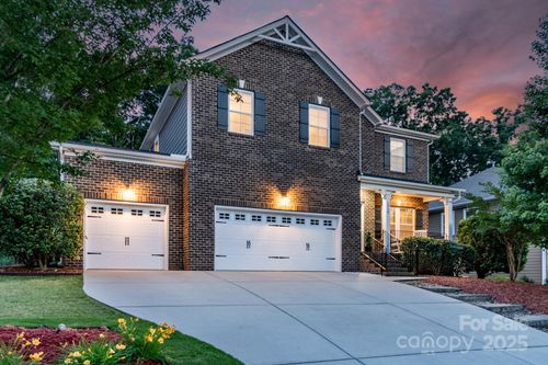 1919 Madeira Cir, Waxhaw, NC, 28173-7199 | Card Image