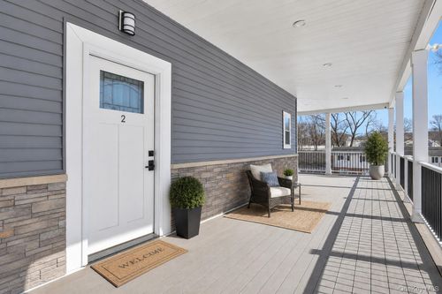 6 Morris Dr, Newburgh, NY, 12550-1180 | Card Image