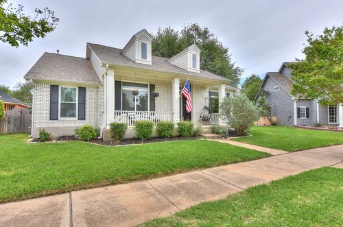 111 Green Grv, Georgetown, TX, 78633-4373 | Card Image