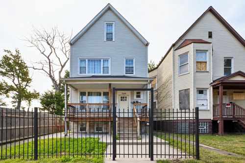 7044 S Morgan St, CHICAGO, IL, 60621-1120 | Card Image